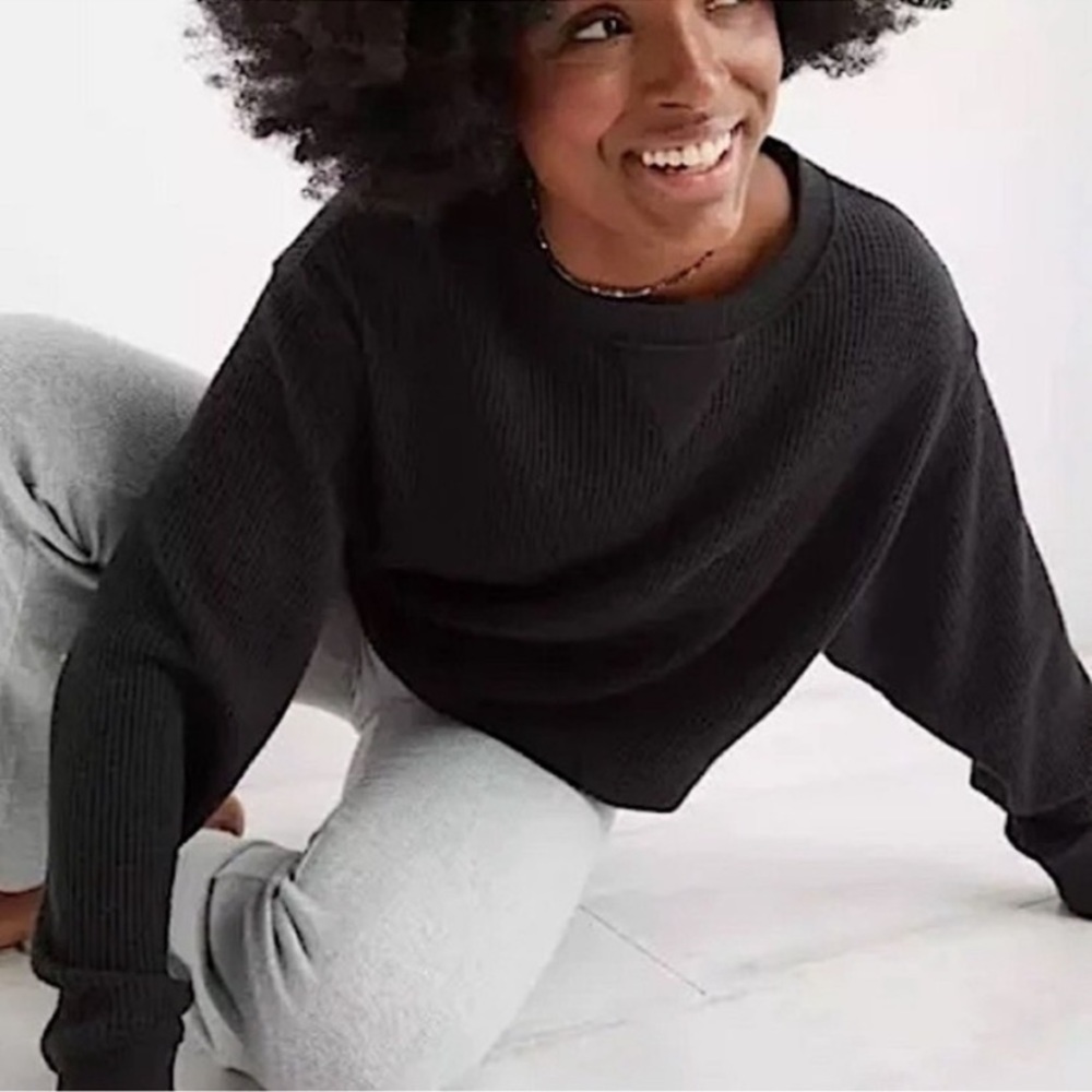 Aerie The Sweat Waffle Crew Neck sweatshirt
